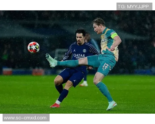 足球明星卡点图片分享让你领略球场风采与精彩瞬间的完美结合